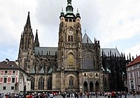 Открытие летнего туристического сезона в замке "Prague Castle"