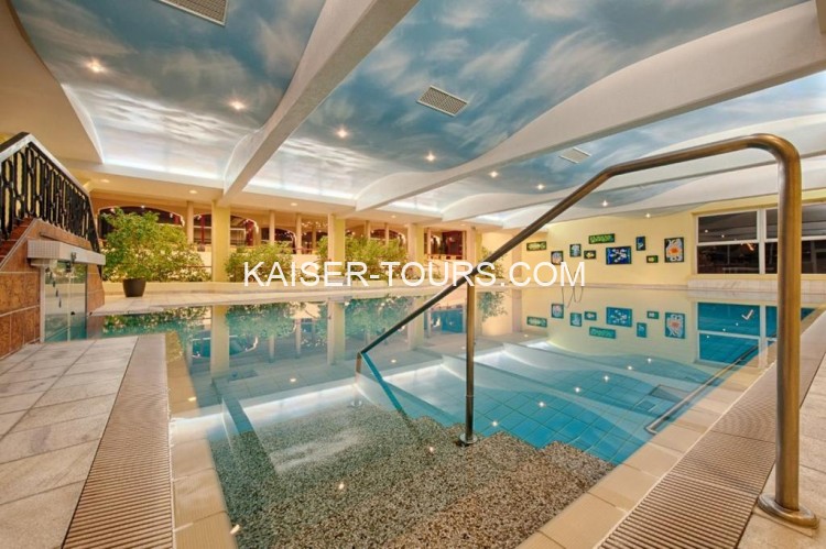 Thermenwelt Hotel Pulverer ★★★★★