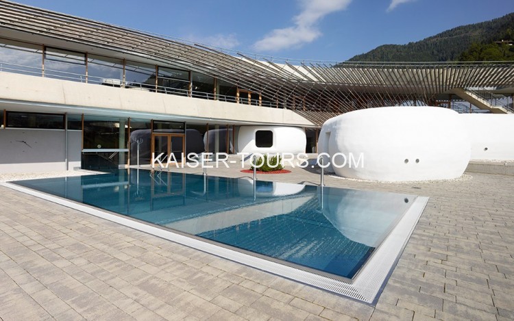 Термальный курорт Бад-Кляйнкирххайм (Bad-Kleinkirchheim)