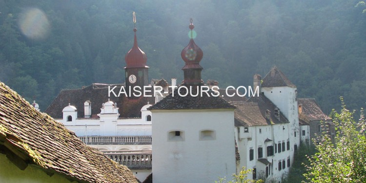 Замки в Граце