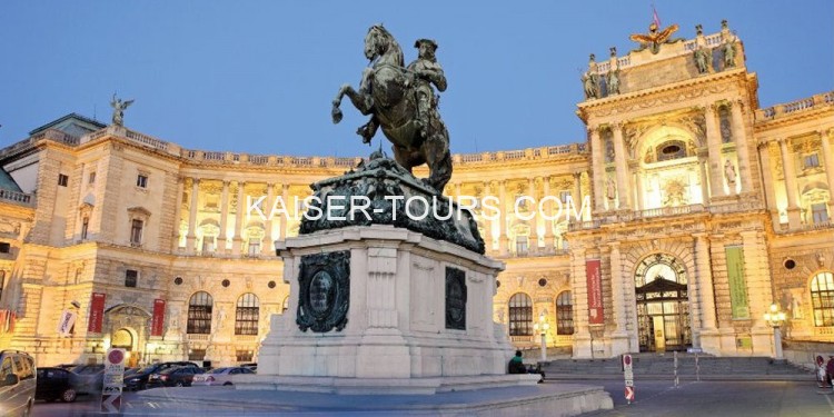 Императорский дворец 