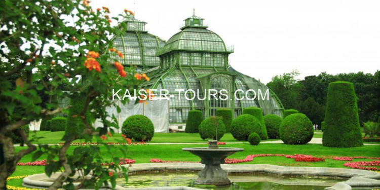 Дворец Шенбрунн (Schönbrunn) для детей в Вене