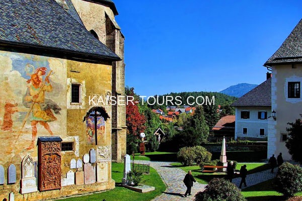 Поездка с детьми в музей под открытым небом Freilichtmuseum Maria Saal