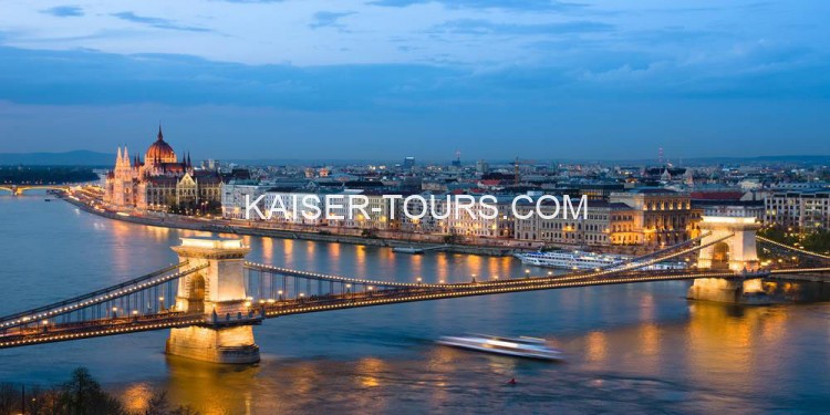 Вечерняя прогулка по Дунаю на корабле «Легенда» из Будапешта