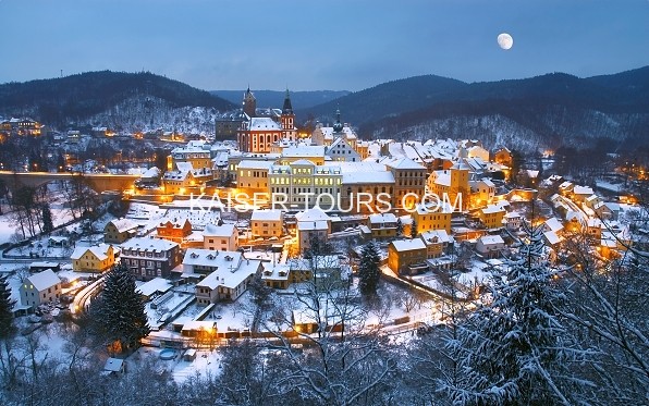Экскурсия в Братиславу с посещением Пандорф  / Клостерноебург на новый год