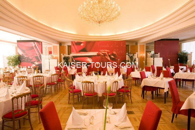 Новый год в Курсалоне (Kursalon)