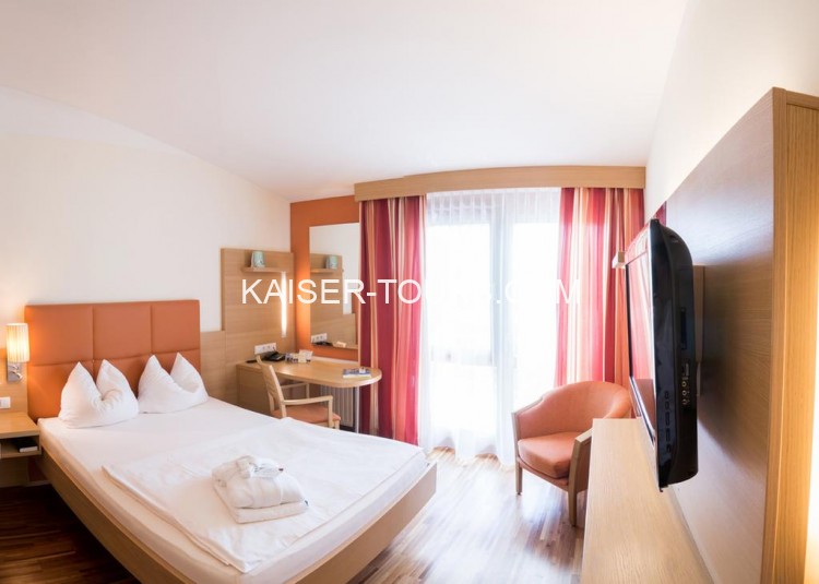 Quellenhotel Heiltherme Bad Waltersdorf - 2-Thermenresort ★★★★