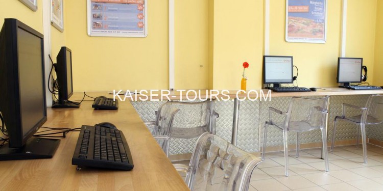 Отель A&O Wien Hauptbahnhof 2* (Австрия, Вена)