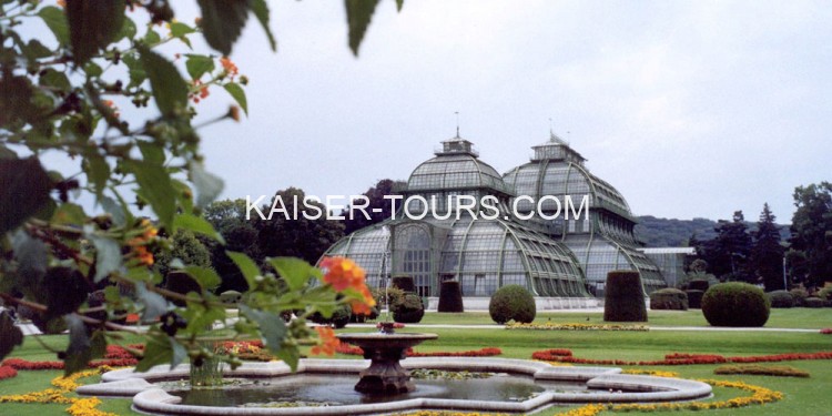 Свадьба в Цветочных садах Хиршштеттен