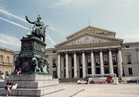 Макс-Йозеф-Плац (Max-Joseph-Platz)